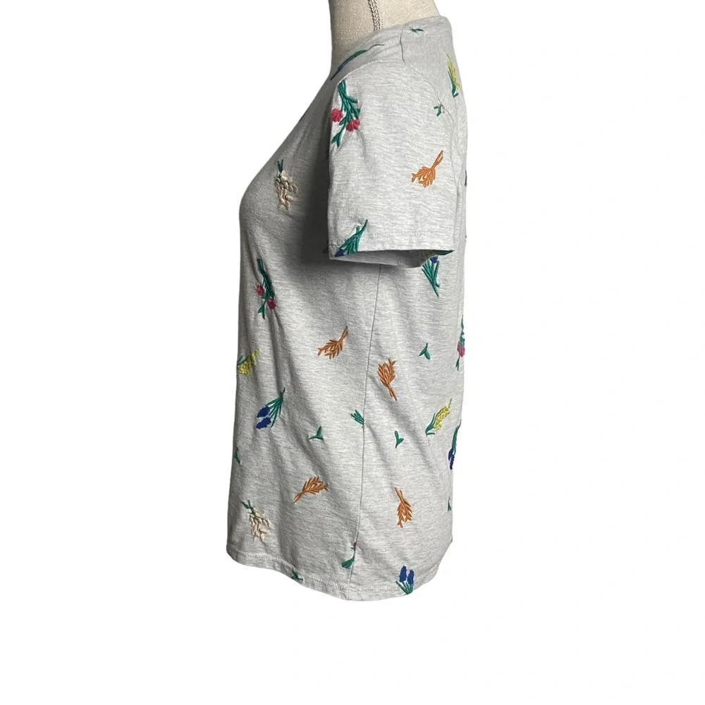 Lucky Brand Allover Embroidered Floral Tee- Heather Gray- Medium - Picture 9 of 13